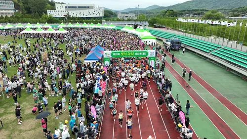 5월의 숲, 메타세쿼이아 길 위에서 달리는 ‘제21회 보성녹차마라톤’