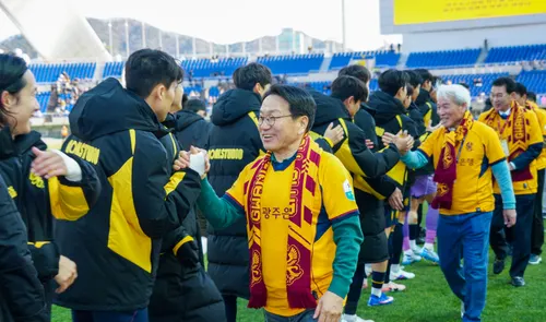 강기정 시장, 광주FC 홈 개막전 참석해 2026 시즌 승리 기원