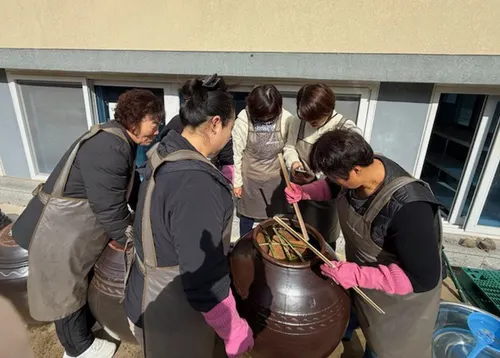 전통의 맛과 멋, 함평군 ‘장 담기 교육’ 성료