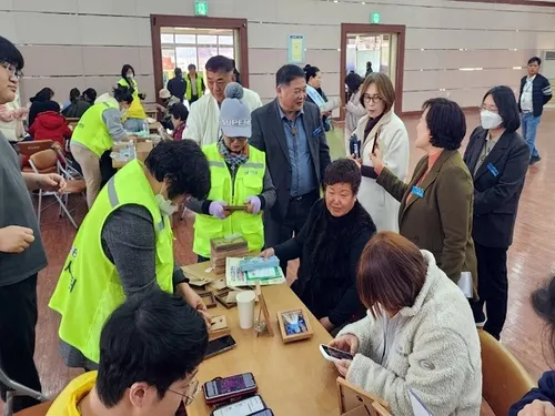 장흥군, 복지 사각지대 해소…‘찾아가는 이동복지관’ 운영