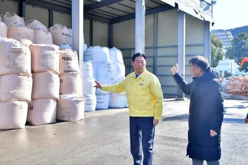 장성군, 선제적 제설 대응 빛났다! 주민 불편 최소화