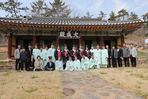 신안 지도향교, 전통과 예절이 숨 쉬는 춘기 석전대제 성황리 봉행